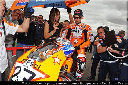 motogp_pitbabe_046_espagne_aragon_2011.jpg