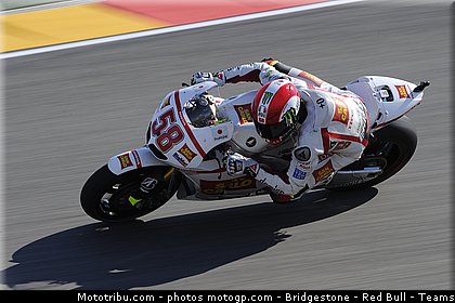 motogp_simoncelli_009_espagne_aragon_2011.jpg