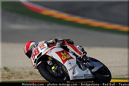motogp_simoncelli_016_espagne_aragon_2011.jpg