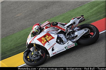 motogp_simoncelli_017_espagne_aragon_2011.jpg