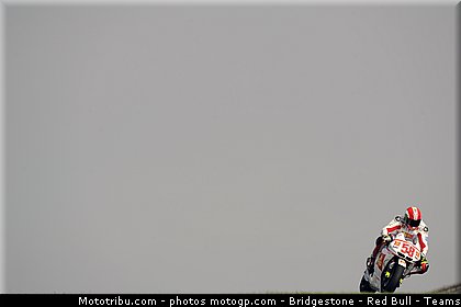 motogp_simoncelli_021_espagne_aragon_2011.jpg
