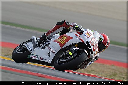motogp_simoncelli_029_espagne_aragon_2011.jpg