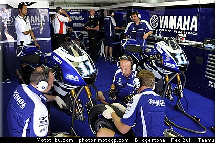 motogp_spies_006_espagne_aragon_2011.jpg