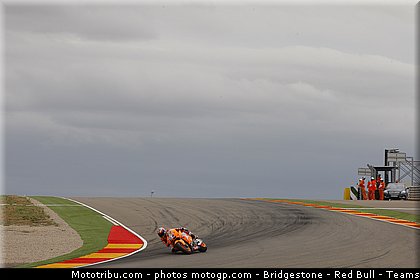motogp_stoner_019_espagne_aragon_2011.jpg