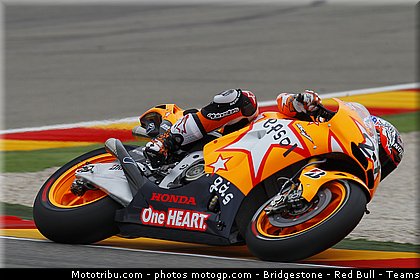 motogp_stoner_036_espagne_aragon_2011.jpg