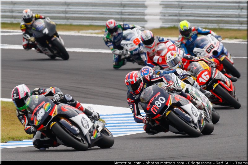 moto2_008_japon_motegi_2011