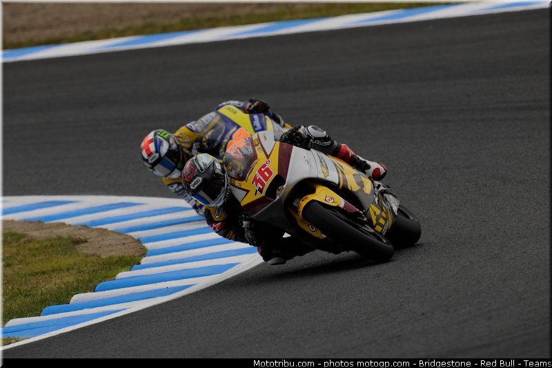 moto2_014_japon_motegi_2011