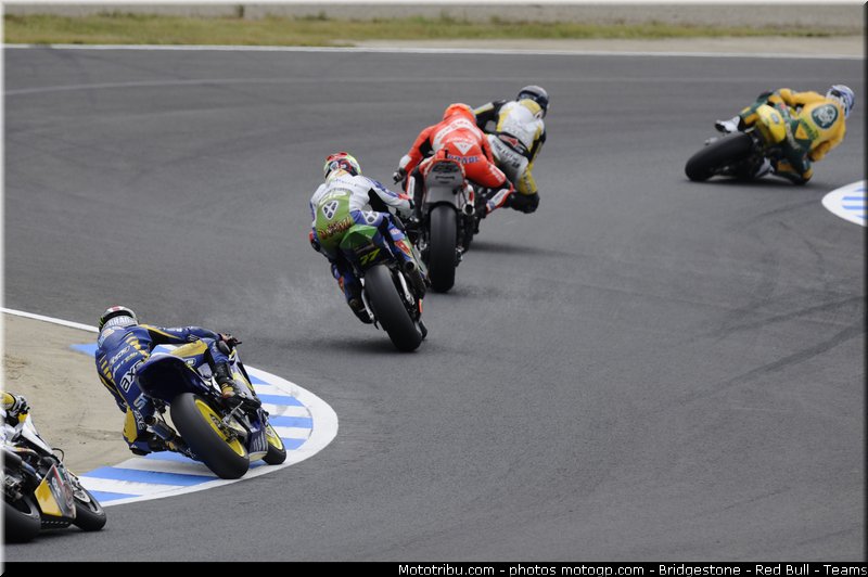 moto2_021_japon_motegi_2011