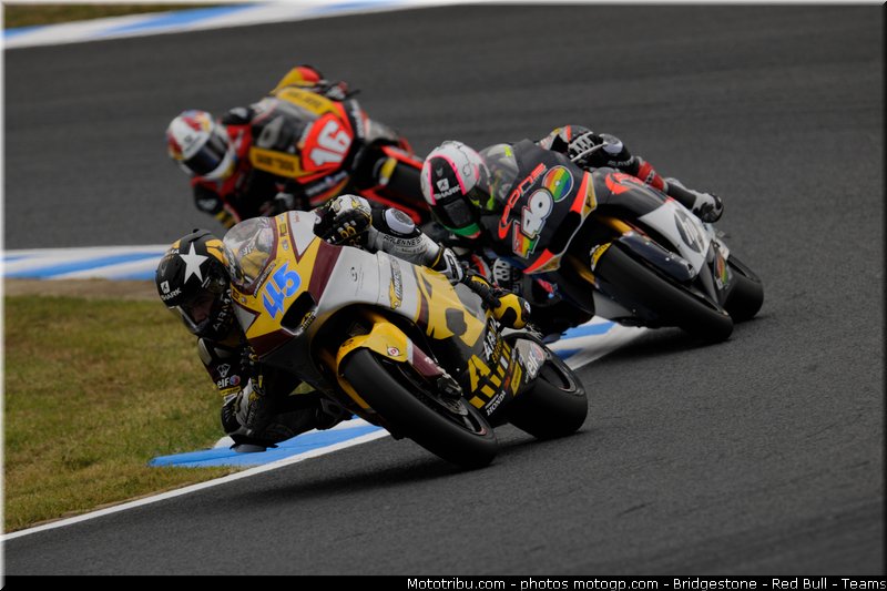 moto2_023_japon_motegi_2011