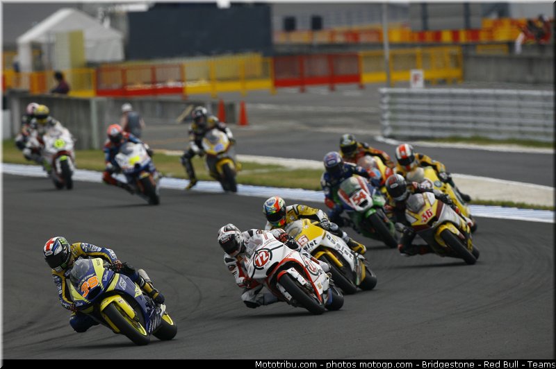 moto2_028_japon_motegi_2011