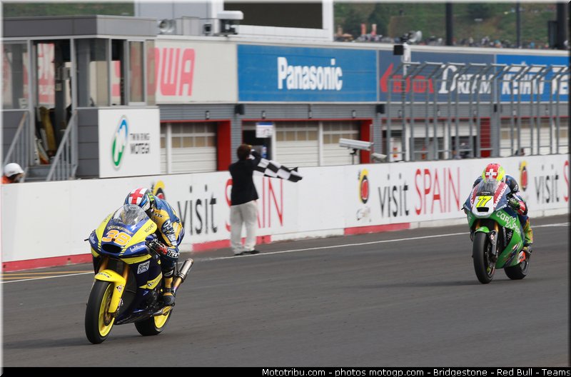 moto2_029_japon_motegi_2011