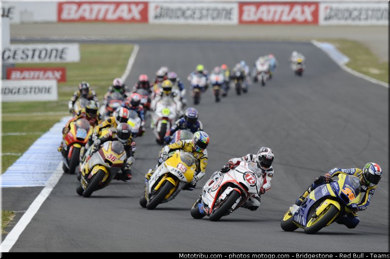 moto2_030_japon_motegi_2011