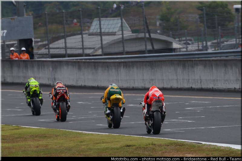 moto2_041_japon_motegi_2011