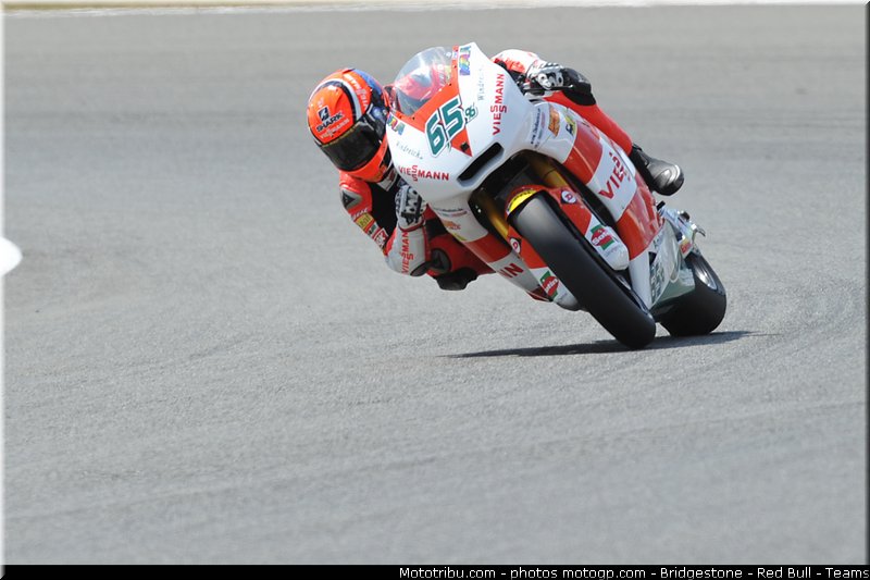 moto2_bradl_003_japon_motegi_2011