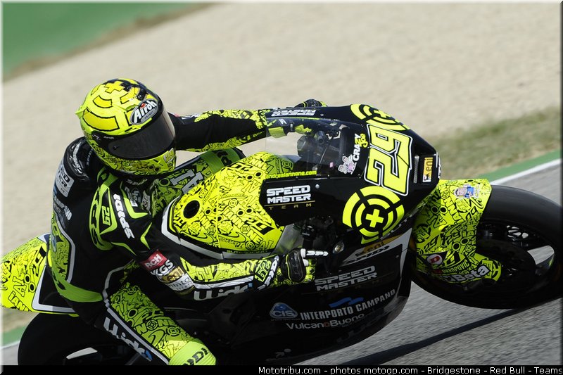 moto2_iannone_001_japon_motegi_2011