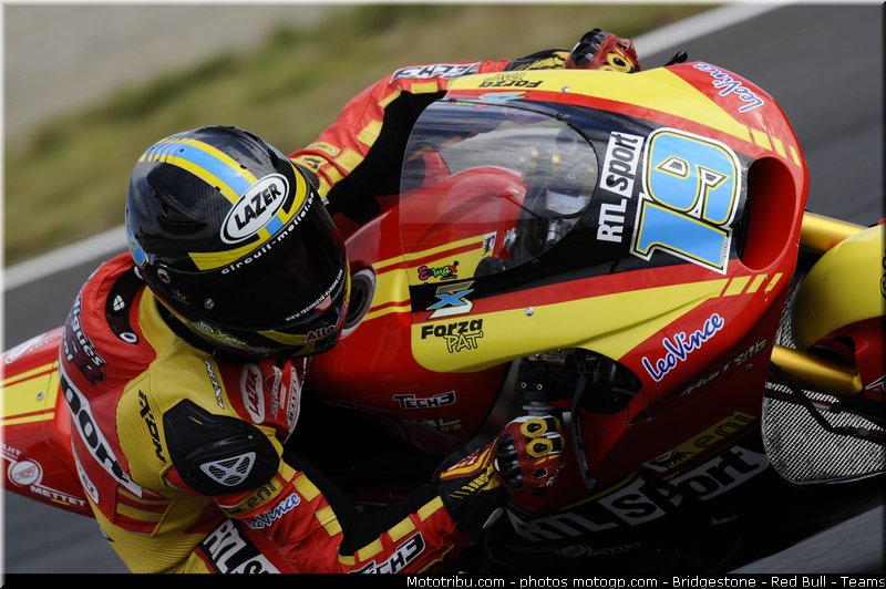 moto2_simeon_004_japon_motegi_2011