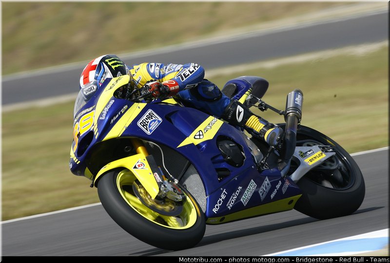 moto2_smith_007_japon_motegi_2011