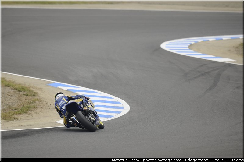 moto2_smith_010_japon_motegi_2011