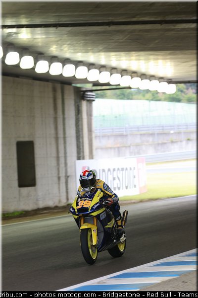 moto2_smith_013_japon_motegi_2011