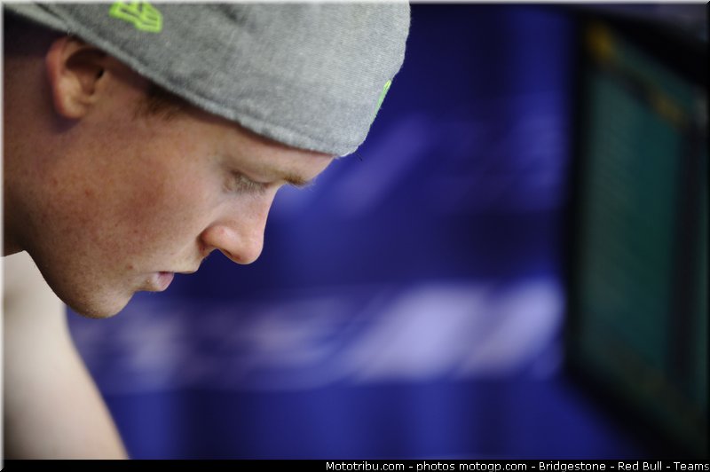 moto2_smith_019_japon_motegi_2011