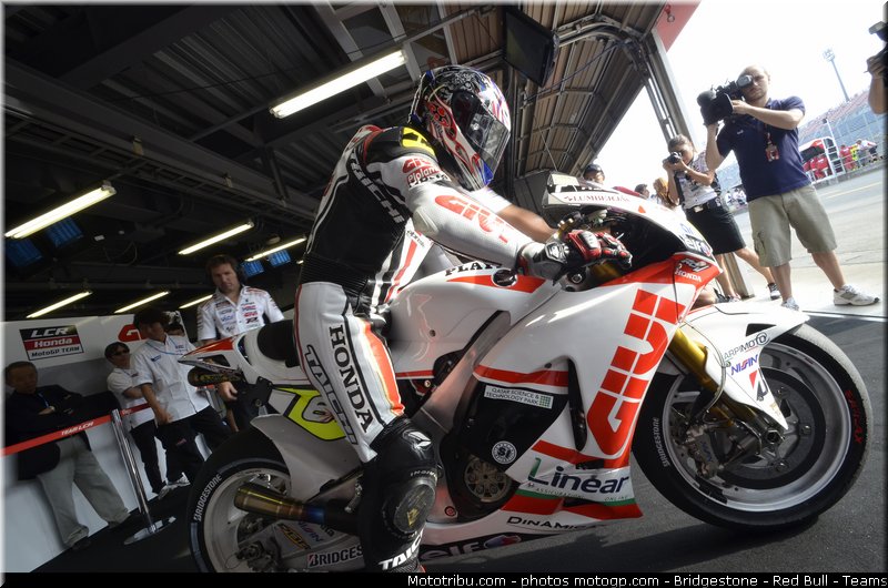 motogp_akyioshi_001_japon_motegi_2011