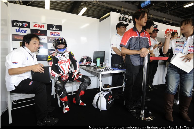 motogp_akyioshi_005_japon_motegi_2011