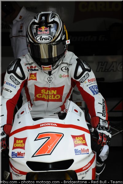 motogp_aoyama_012_japon_motegi_2011