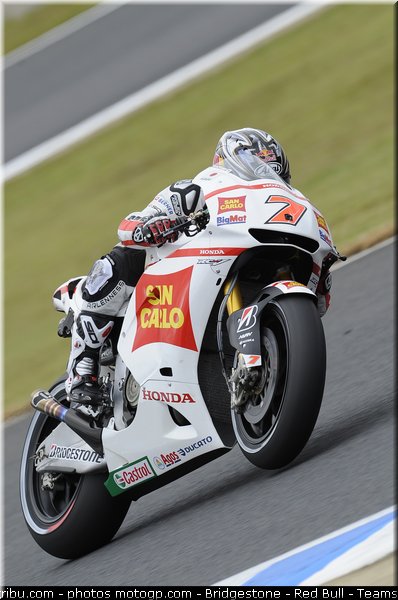 motogp_aoyama_014_japon_motegi_2011