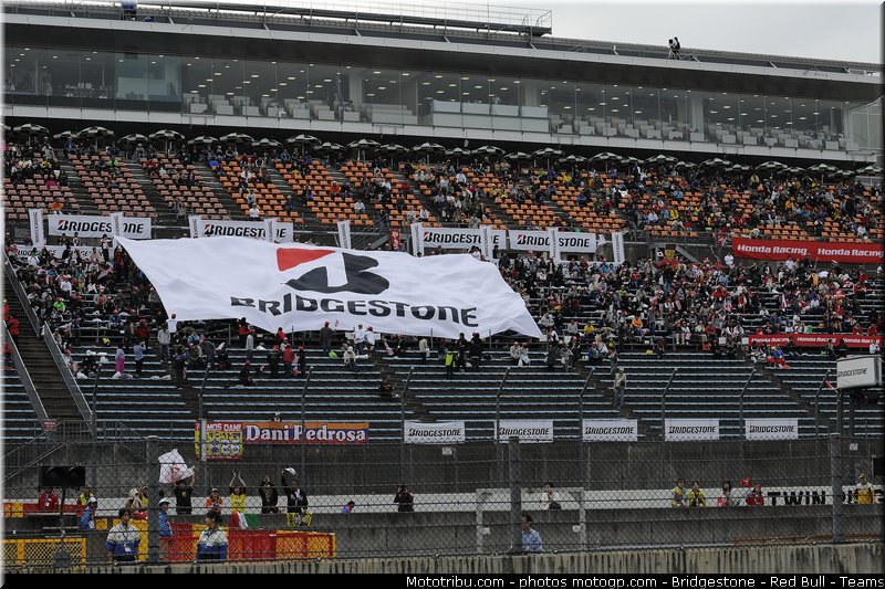 motogp_bridgestone_002_japon_motegi_2011