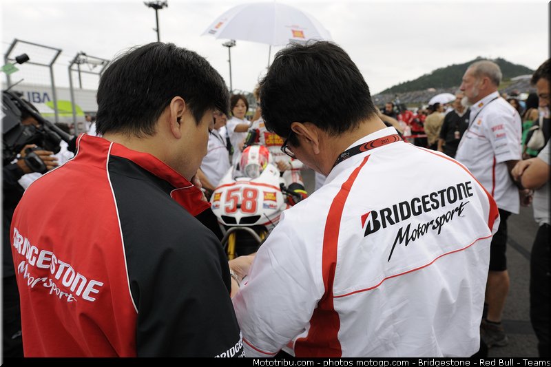 motogp_bridgestone_006_japon_motegi_2011