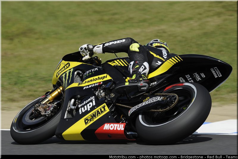motogp_crutchlow_008_japon_motegi_2011
