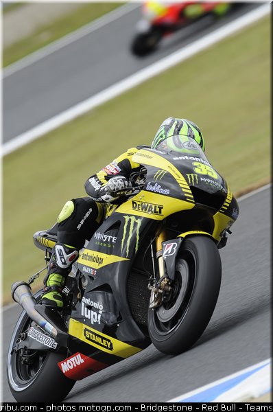 motogp_crutchlow_011_japon_motegi_2011