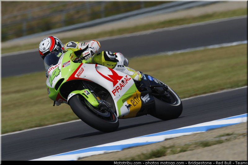 motogp_de_puniet_002_japon_motegi_2011