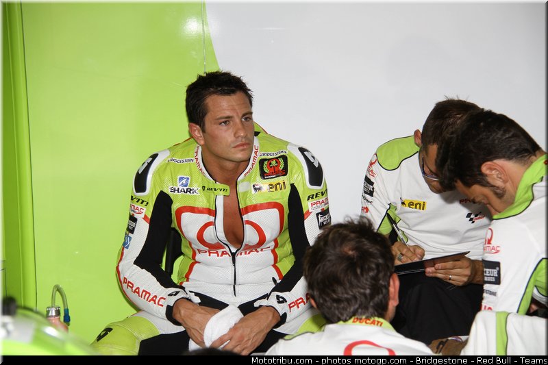 motogp_de_puniet_006_japon_motegi_2011