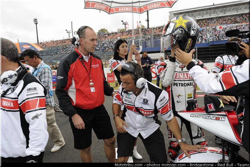 motogp_lorenzo_002_japon_motegi_2011