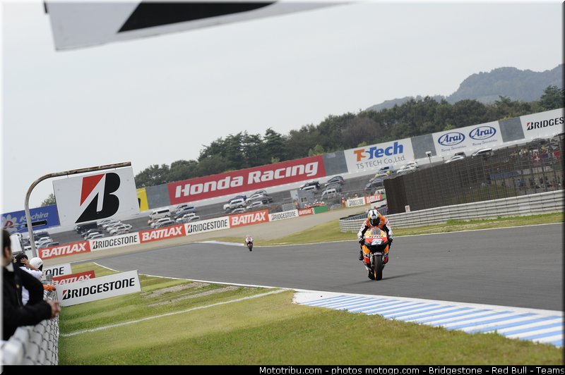 motogp_pedrosa_044_japon_motegi_2011