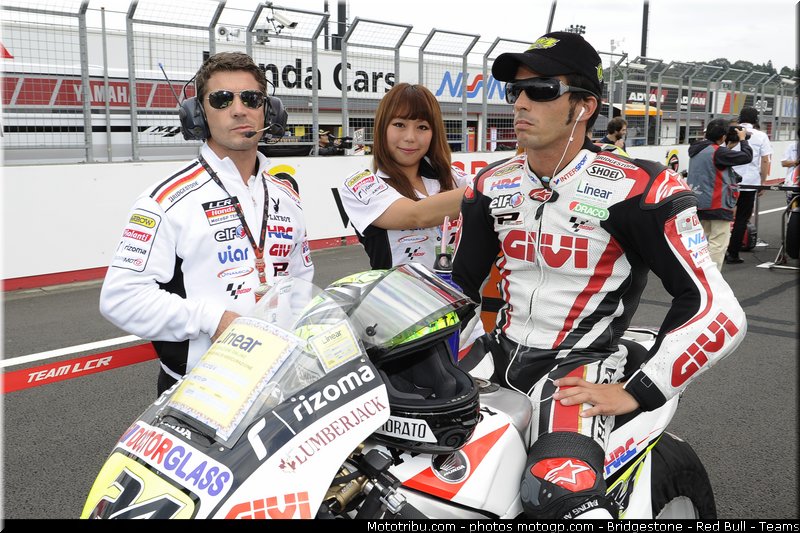 motogp_pitbabe_003_japon_motegi_2011