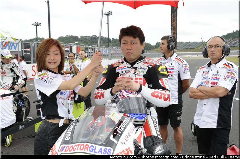 motogp_pitbabe_004_japon_motegi_2011