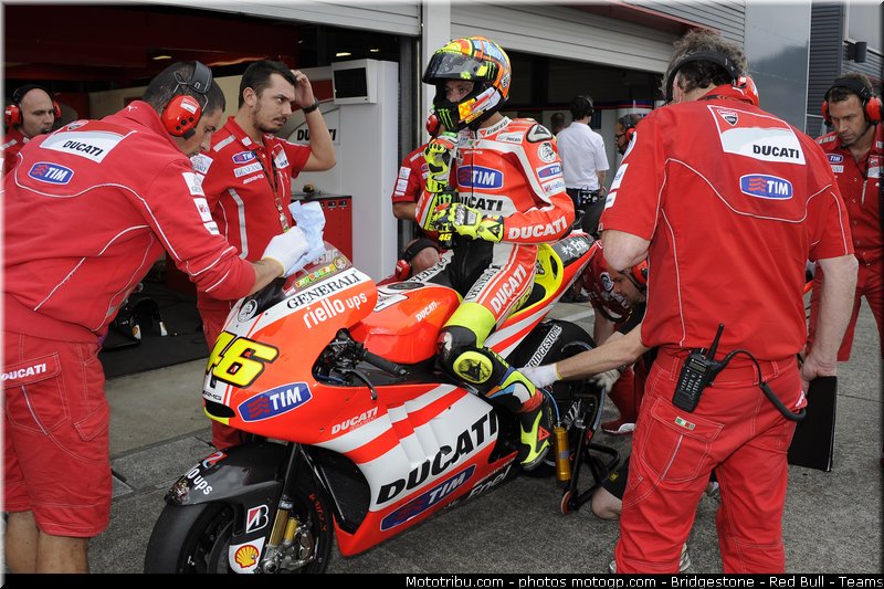motogp_rossi_009_japon_motegi_2011
