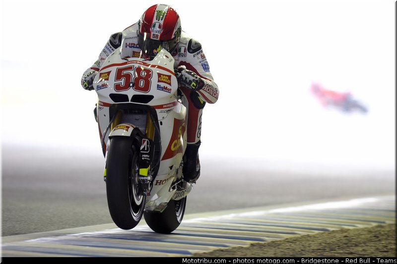 motogp_simoncelli_013_japon_motegi_2011
