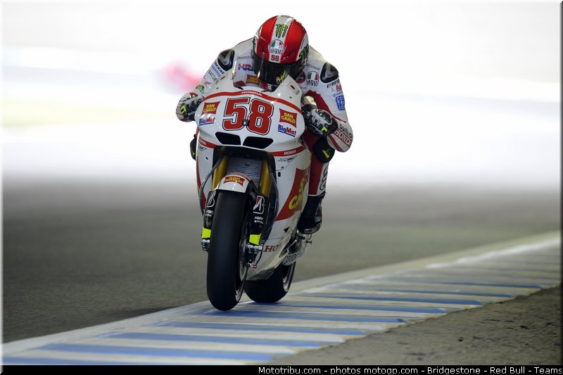 motogp_simoncelli_014_japon_motegi_2011