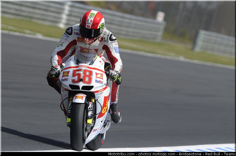 motogp_simoncelli_018_japon_motegi_2011