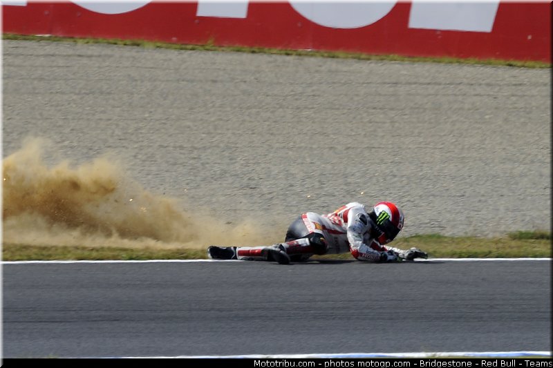 motogp_simoncelli_024_japon_motegi_2011