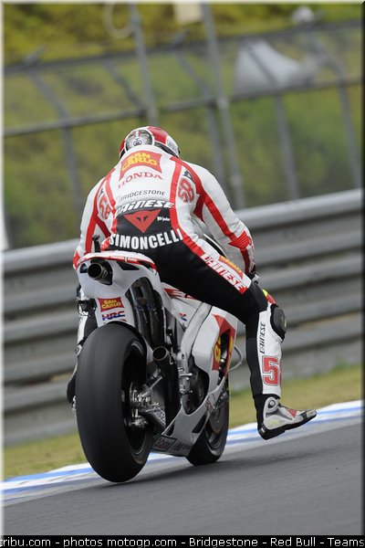 motogp_simoncelli_031_japon_motegi_2011