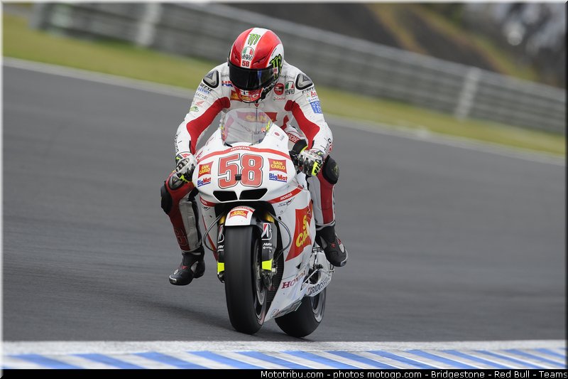 motogp_simoncelli_053_japon_motegi_2011