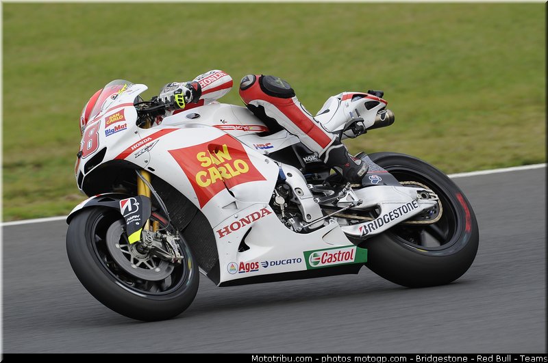 motogp_simoncelli_055_japon_motegi_2011
