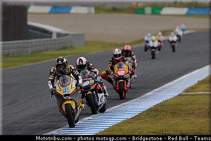 moto2_022_japon_motegi_2011.jpg