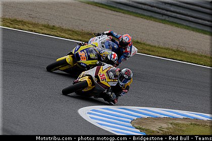moto2_025_japon_motegi_2011.jpg