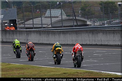 moto2_041_japon_motegi_2011.jpg