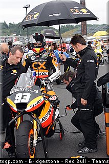 moto2_marquez_001_japon_motegi_2011.jpg